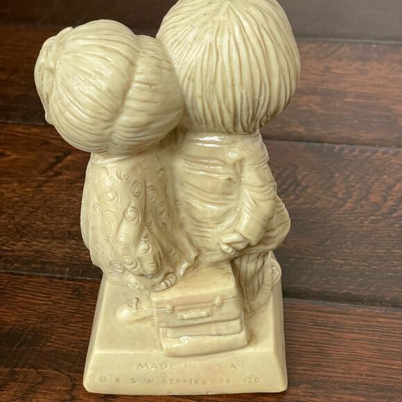 Vintage Russ Berries Figurine We Need Each Other 1970s USA Kitschy Whimsical - Picture 6 of 11